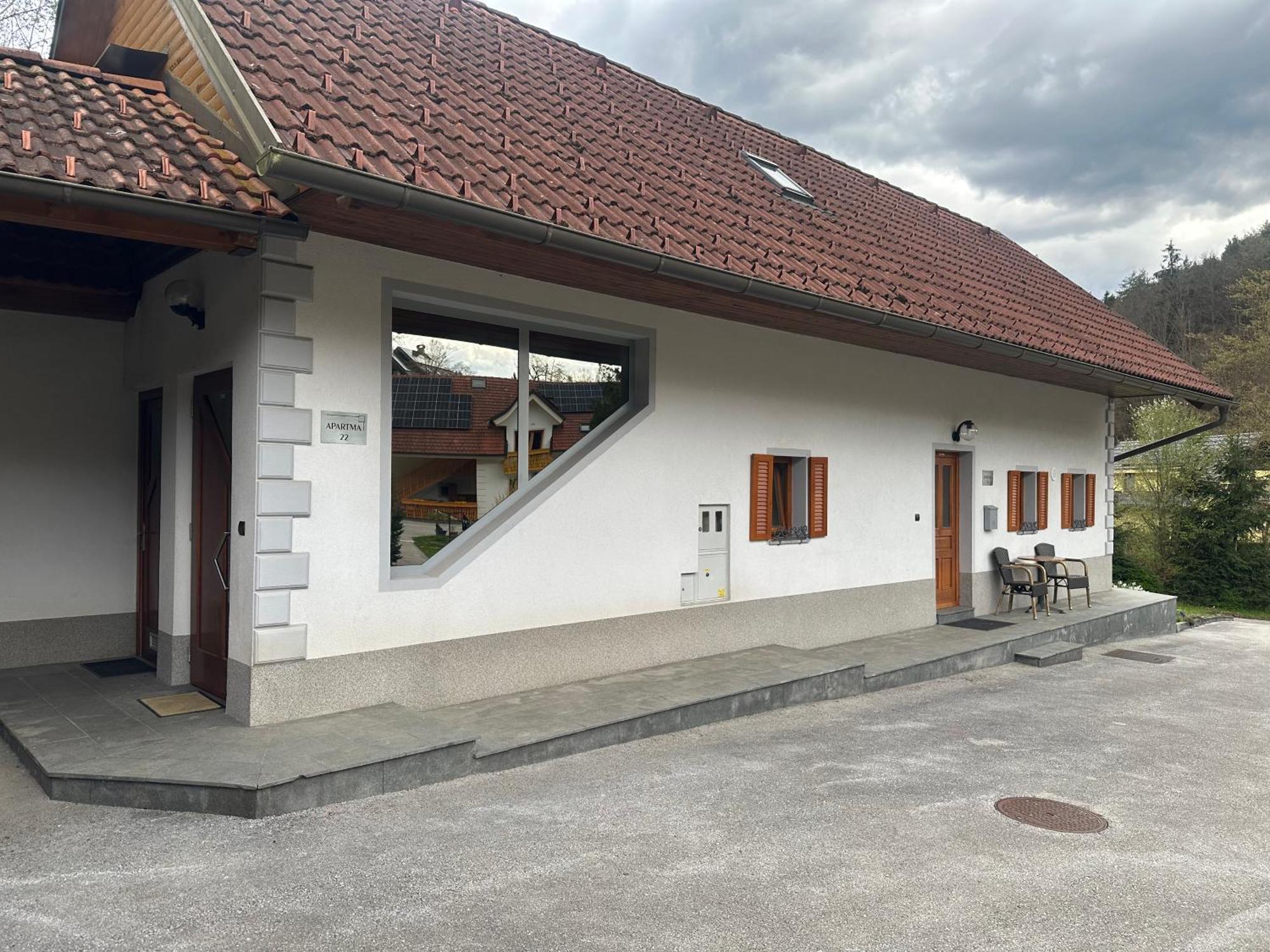 Domacija Vodnik & Apartments Cerklje na Gorenjskem Ngoại thất bức ảnh
